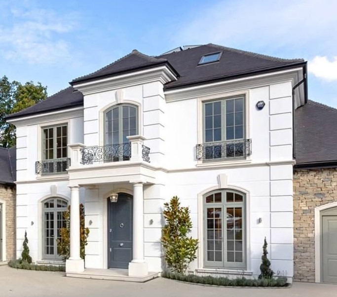 Gotowa elewacja domu jednorodzinnego w Warszawie - realizacja FillPro